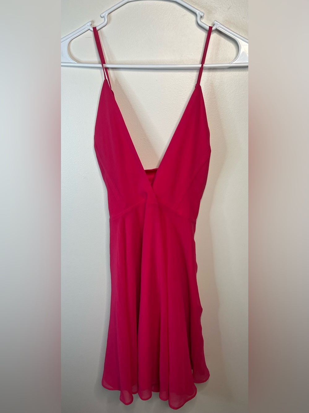 bebe Fuchsia V-Neck Spaghetti Strap Low Back Babydoll Dress